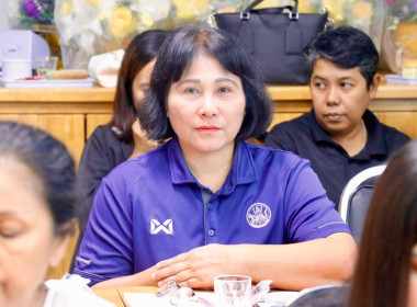 ตรวจเยี่ยมและรับฟังปัญหาของสมาชิกสหกรณ์นิคมประมงนครศรีธรรมราช จำกัด ณ จุดรวบรวมผลผลิตของสมาชิกสหกรณ์ โดยรับทราบถึงปัญหาความเดือดร้อนในเรื่องของการต่อทะเบียนเกษตรกรผู้เพาะเลี้ยงสัตว์น้ำของสมาชิกสหกรณ์ รวมทั้งเรื่องการขออนุญาตการเข้าทำประโยชน์ในที่ดินและติ ... พารามิเตอร์รูปภาพ 40